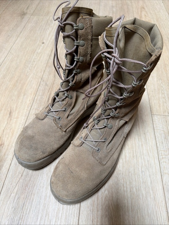 BELLEVILLE 10.5 R Army Flight Mens
Combat Boots Goretex 293 105 Desert
Tan Shoes